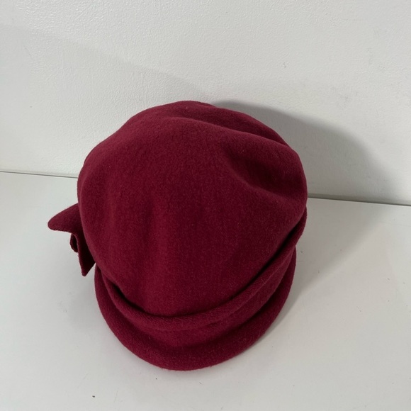 Parkhurst Women’s 100% Wool Hat Red Cloche Packable Made in Canada Flower - Picture 2 of 7